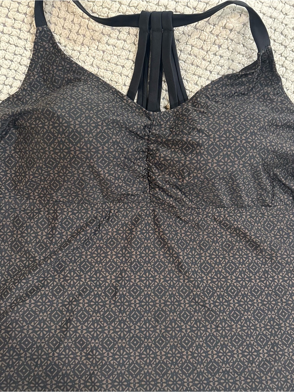 Ava & Viv Black Geometric Strappy-Back Cami